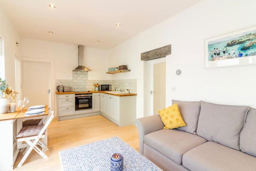 Newly Refurbished Traditional Cottage Blackrock Blackrock  Dış mekan fotoğraf