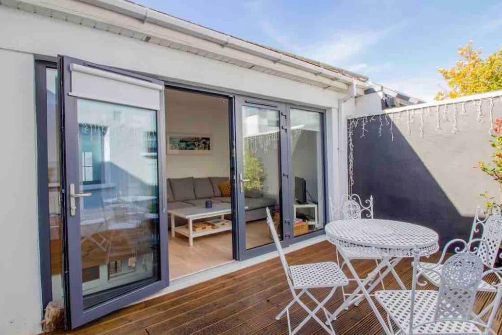 Newly Refurbished Traditional Cottage Blackrock Blackrock  Dış mekan fotoğraf
