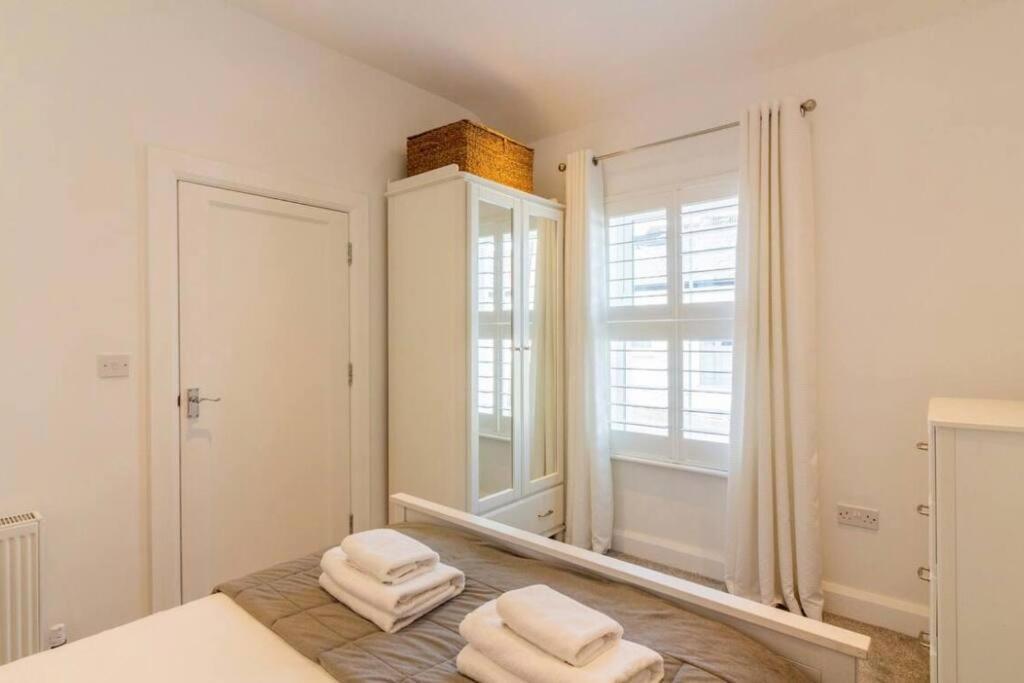 Newly Refurbished Traditional Cottage Blackrock Blackrock  Dış mekan fotoğraf